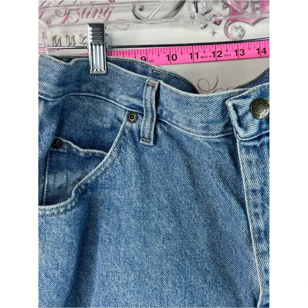 Wrangler shorts Bermuda long cut off distressed Light Blue Denim Cut-Off Shorts